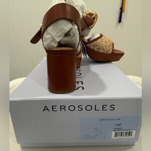 NWT Aerosoles Chamber Natural Raffia Platform Sandal